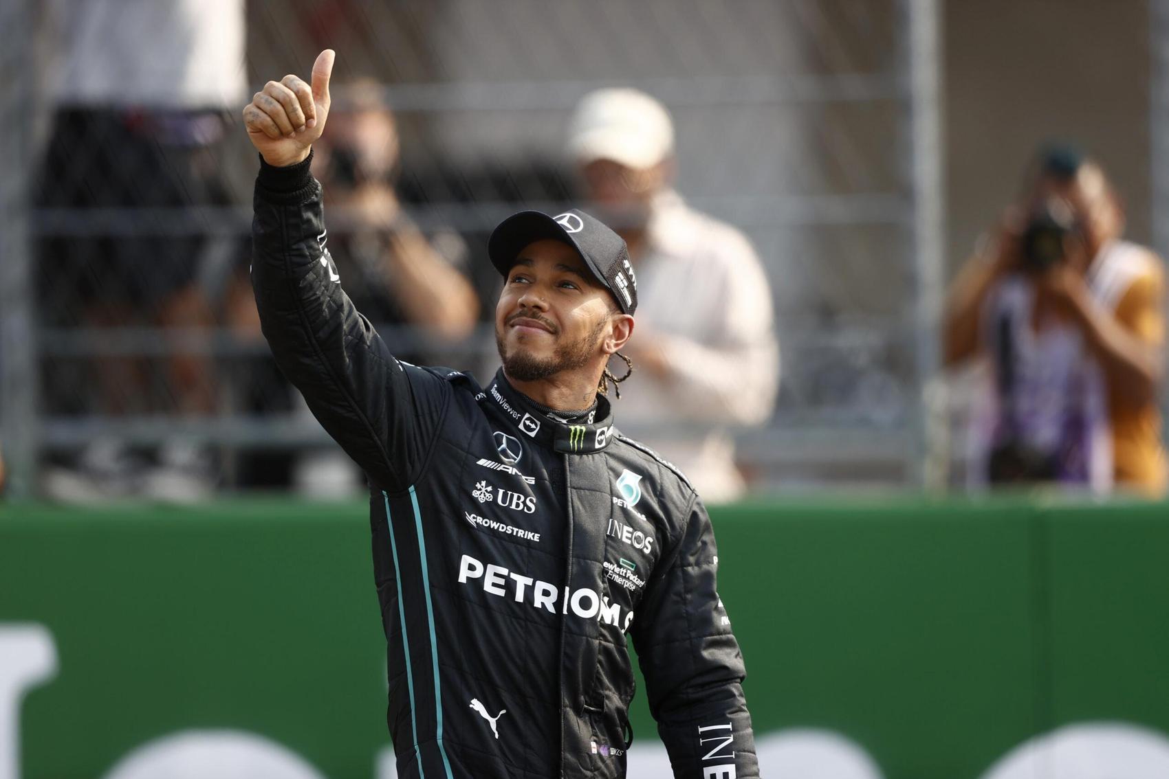 Hamilton szerint a Mercedes erőforrás problémája okozta, hogy nem tudtak jobb eredménnyel zárni a Mexikói időmérőn