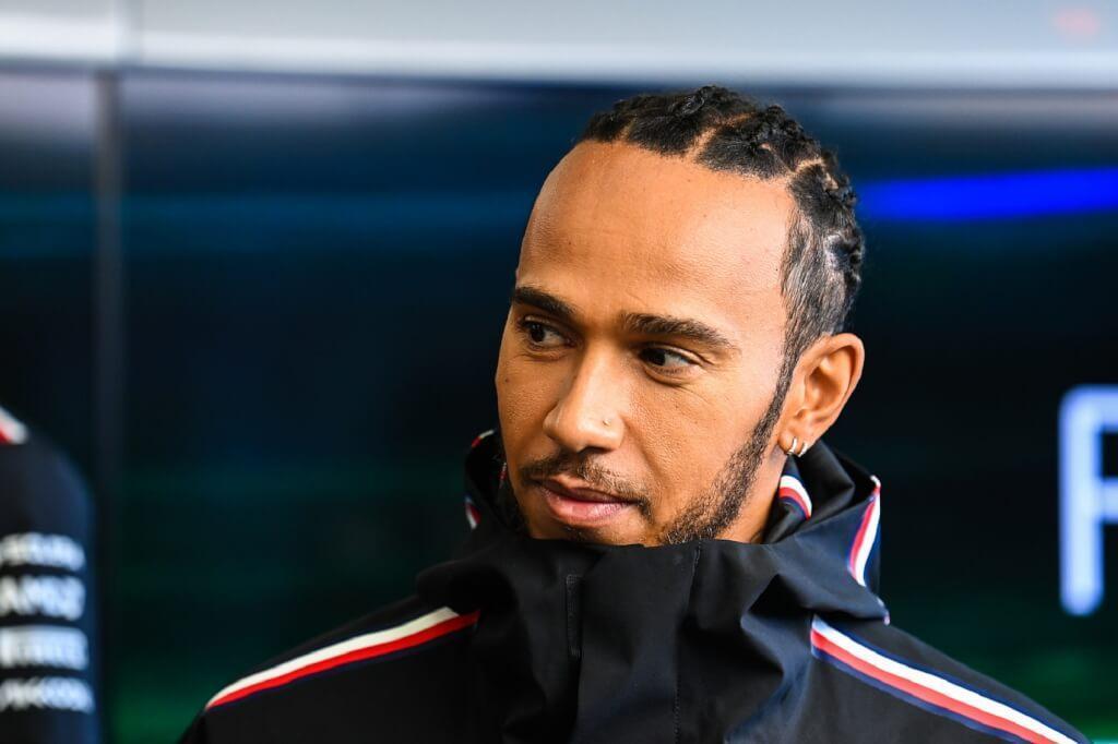 Wolff: Nem aggódom, hogy Hamilton elviheti a Mercedes információit a Ferrarinak
