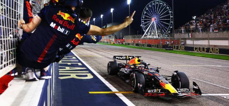 Red Bull szezonnyitó dominancia – ilyenre már 25 éve nem volt példa