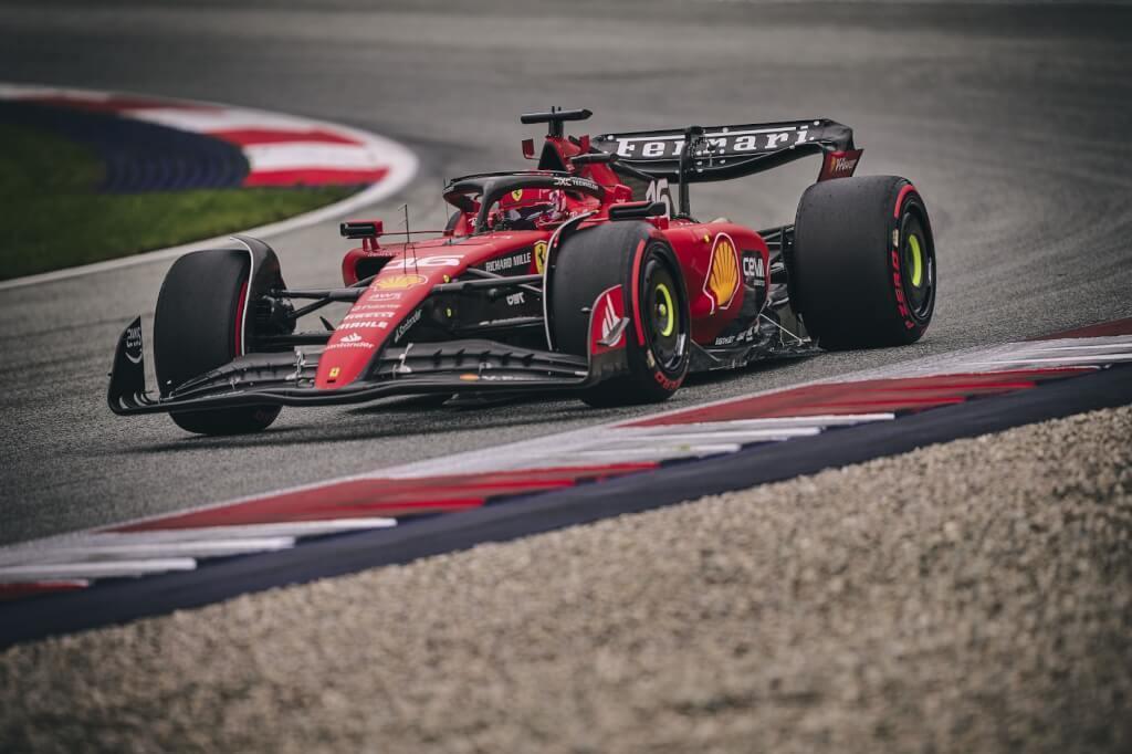A Ferrari elutasítja az Albonnal kapcsolatos pletykákat