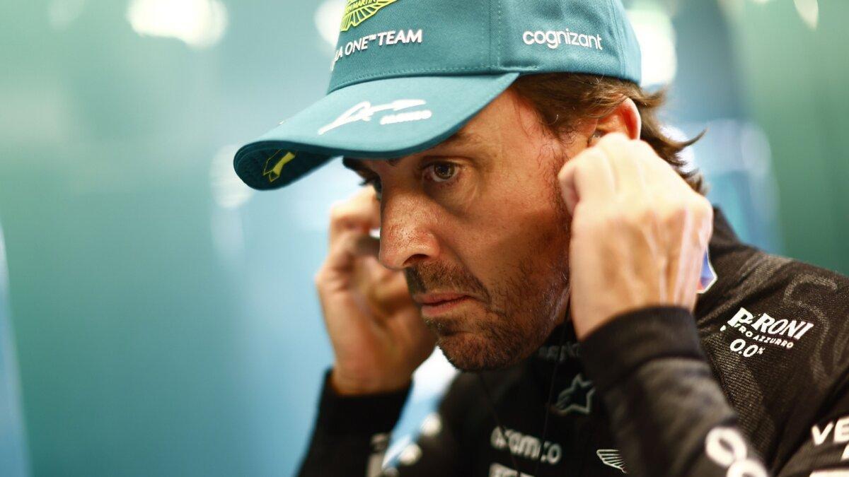 Alonso: Az Aston Martinnak egy kis káoszra van szüksége ahhoz, hogy kihívója legyen a McLarennek